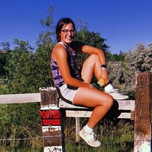 Meet your Posher, Sidney